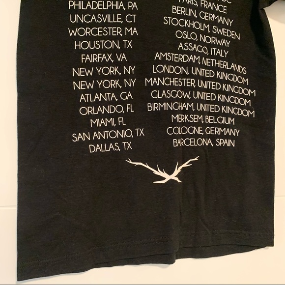 Ariana Grande Concert Tour Tee Shirt - Picture 10 of 12